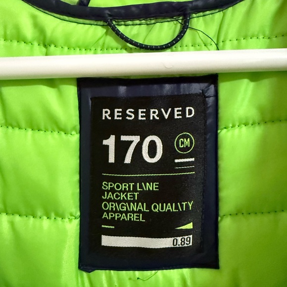 Jacket Reserved - Picture 6 of 9